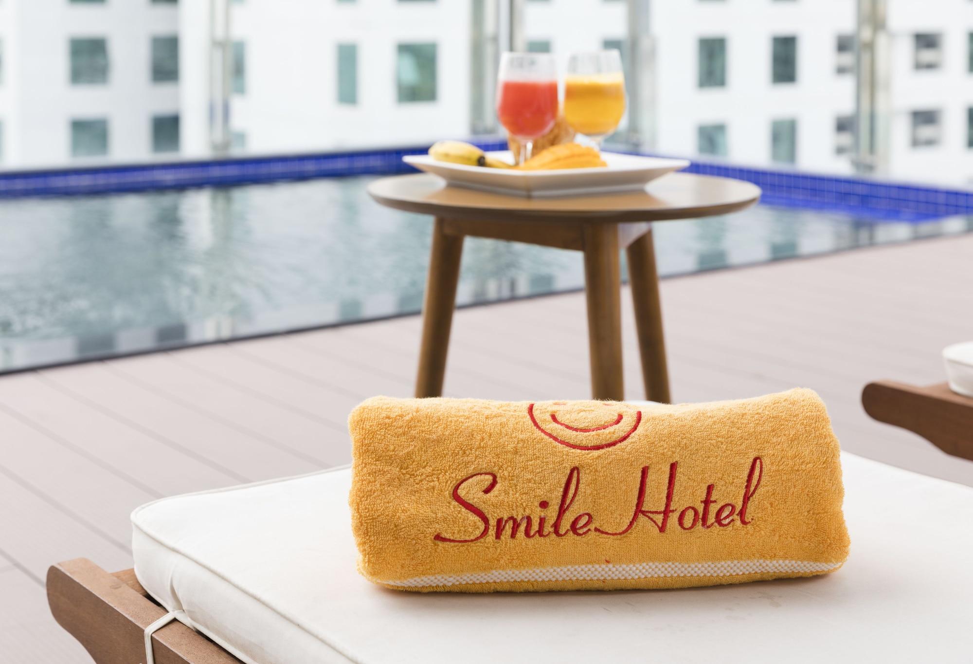 Smile Hotel Nha Trang Luaran gambar